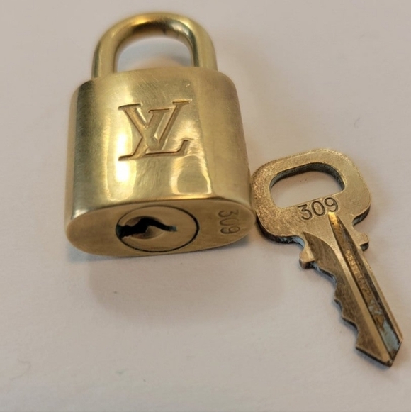 Louis Vuitton Lock and Key Set - Picture 3 of 4